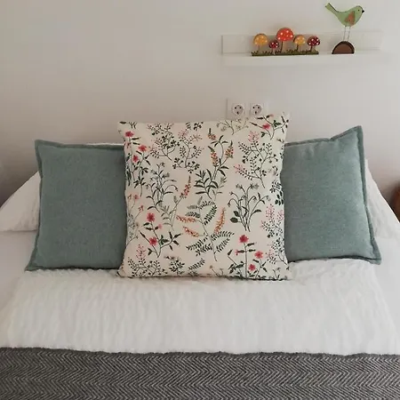 Zoeld Terasz Vendeghaz شقة