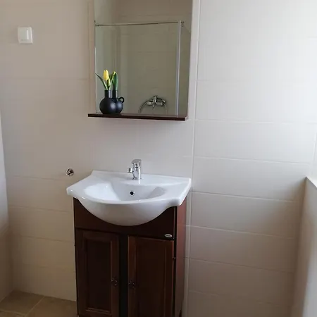 Zoeld Terasz Vendeghaz *