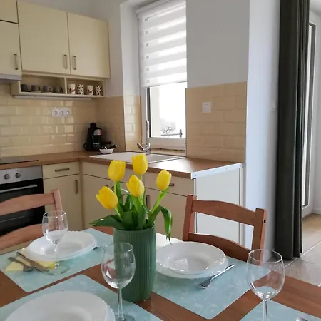 Apartment Zoeld Terasz Vendeghaz *